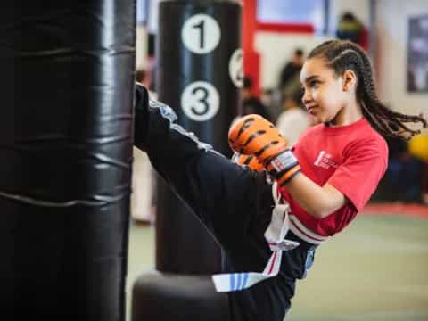 a person wearing gloves