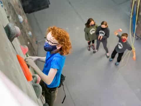 a group of people running