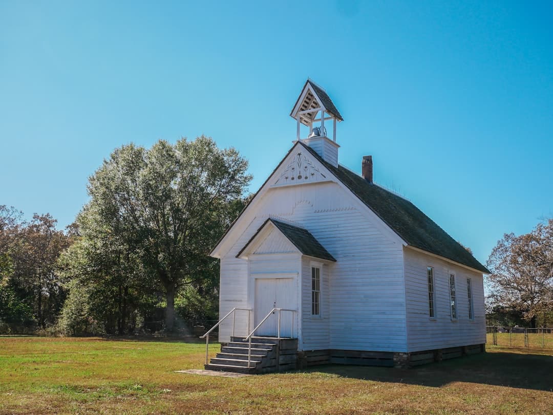 white chapel