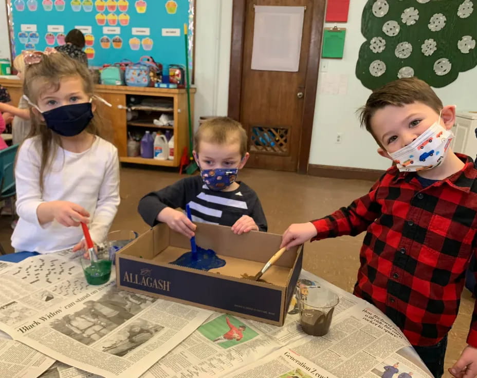 children with face masks