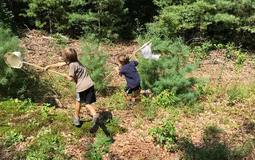 kids digging in the dirt