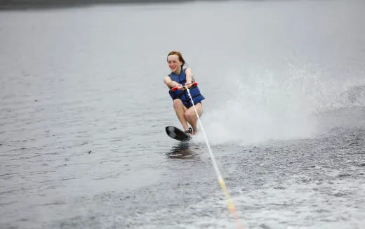 a man water skiing