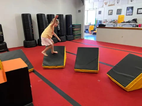 a person exercising in a gym