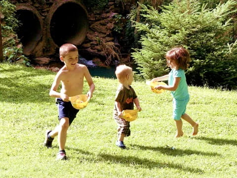 kids playing with frisbees